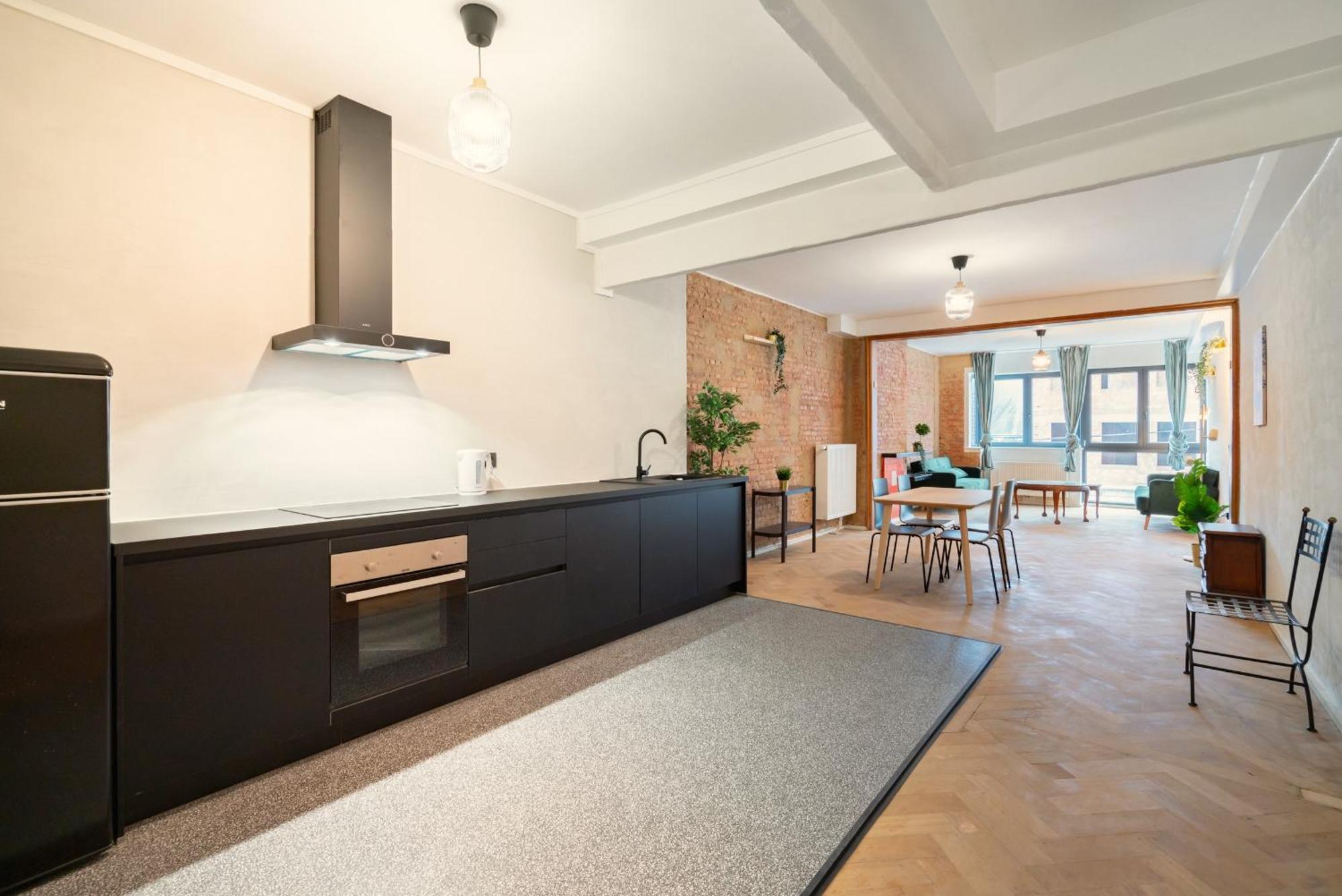 Charming And Spacious Apartments In The Heart Of Antwerpen Bagian luar foto