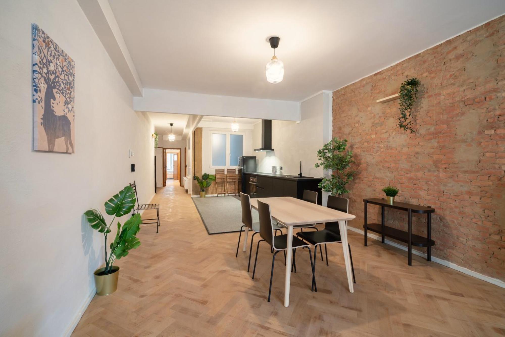 Charming And Spacious Apartments In The Heart Of Antwerpen Bagian luar foto