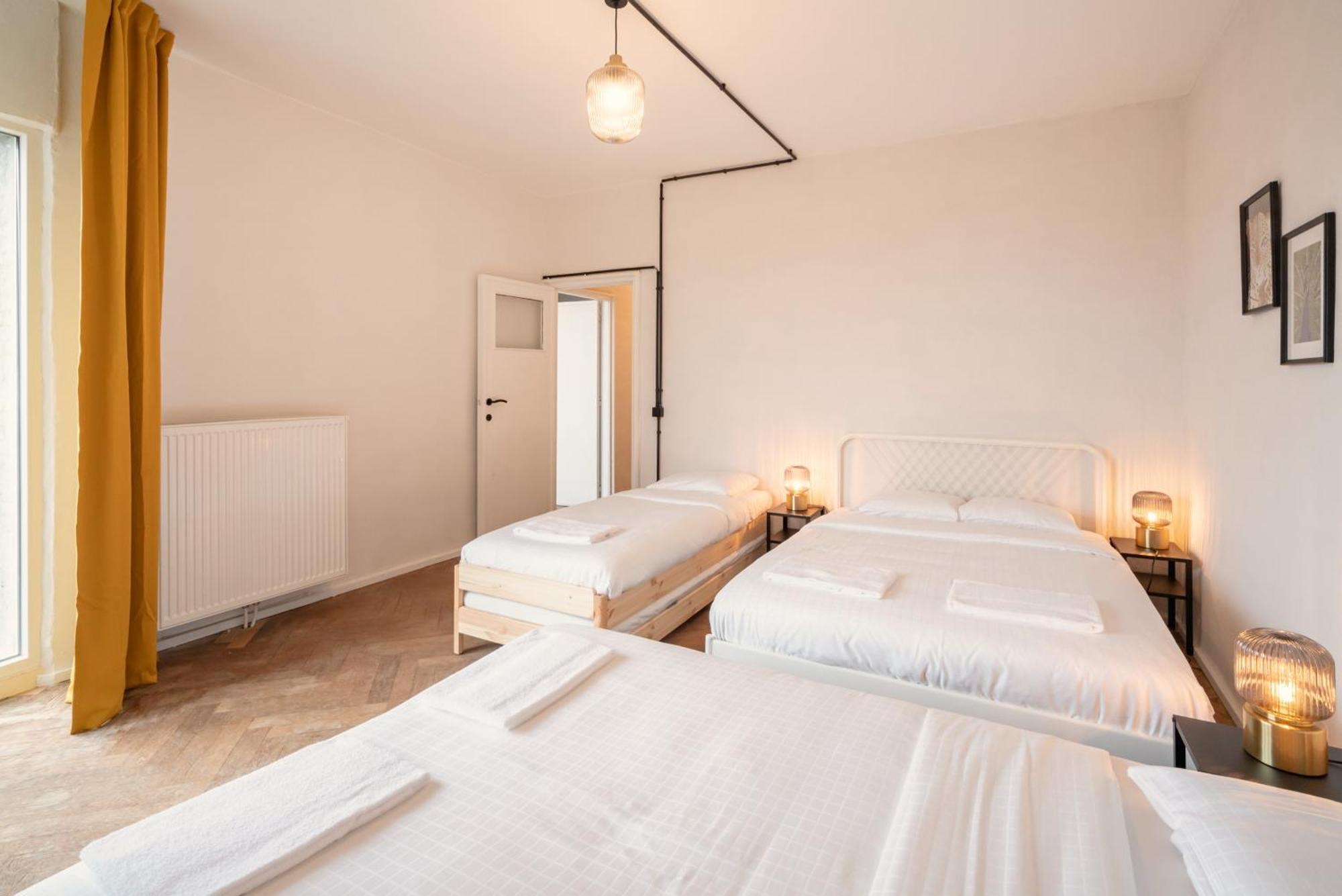 Charming And Spacious Apartments In The Heart Of Antwerpen Bagian luar foto