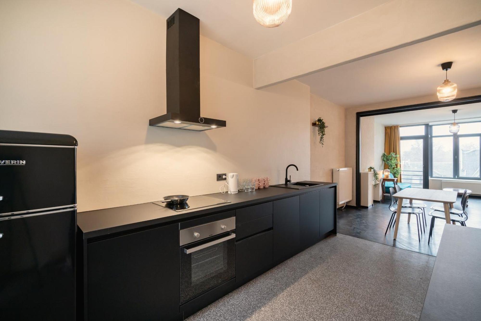 Charming And Spacious Apartments In The Heart Of Antwerpen Bagian luar foto