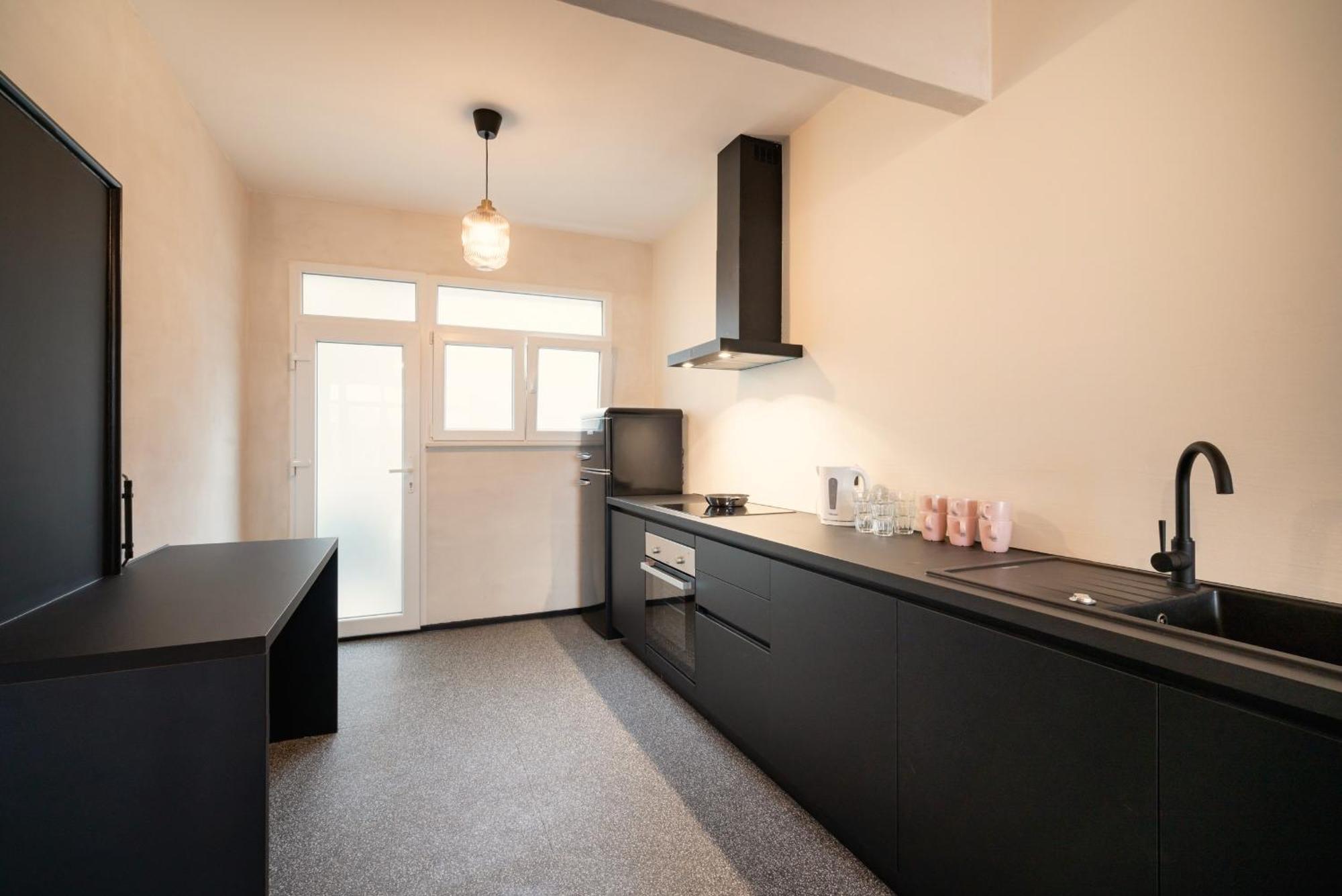 Charming And Spacious Apartments In The Heart Of Antwerpen Bagian luar foto